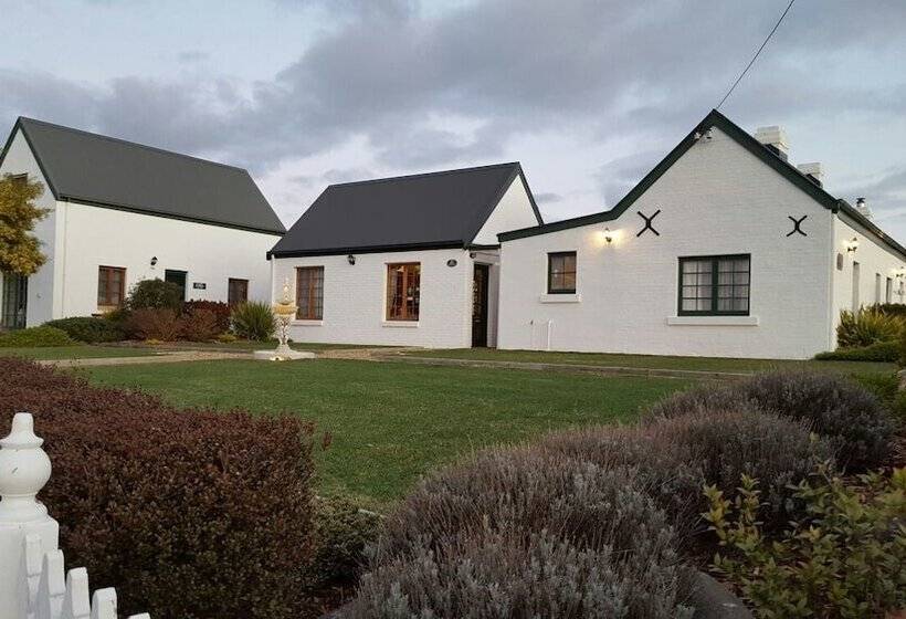 ペンション Richmond Barracks