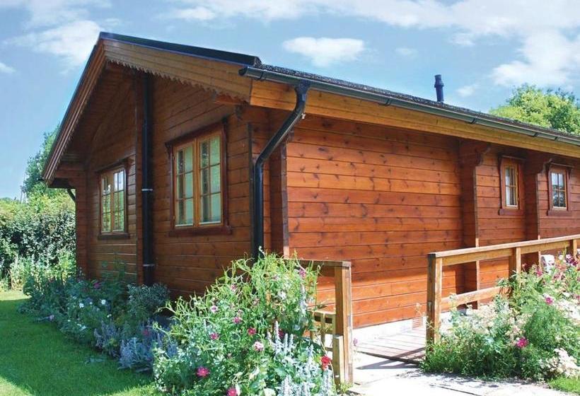 منتجع Home Farm