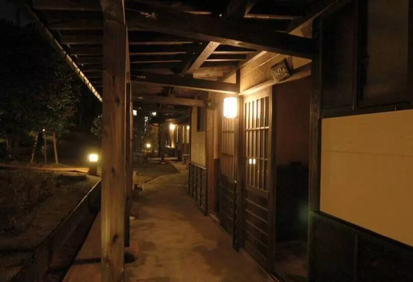 Ryokan Nanakamado