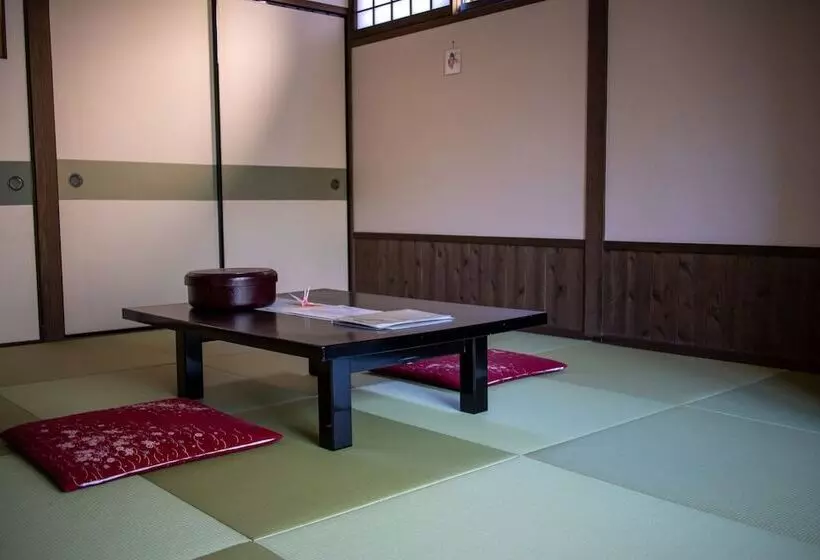 Ryokan Nanakamado