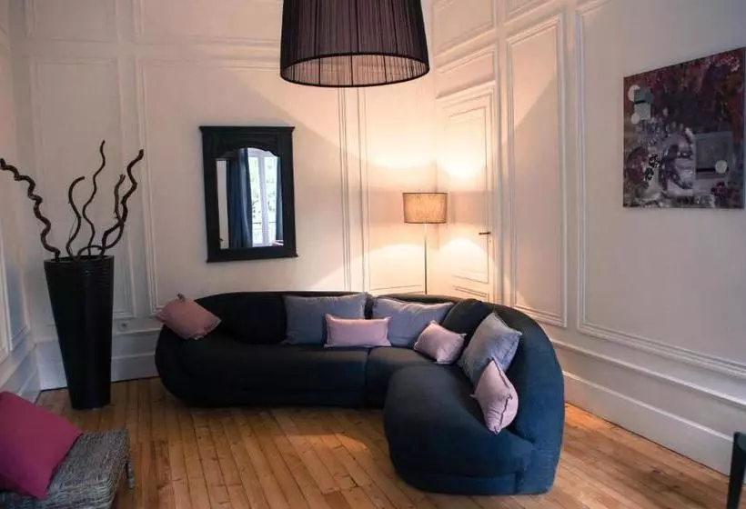 Aamiaismajoitus (B&B) Chambres D'hotes La Chartreuse Des Eyres