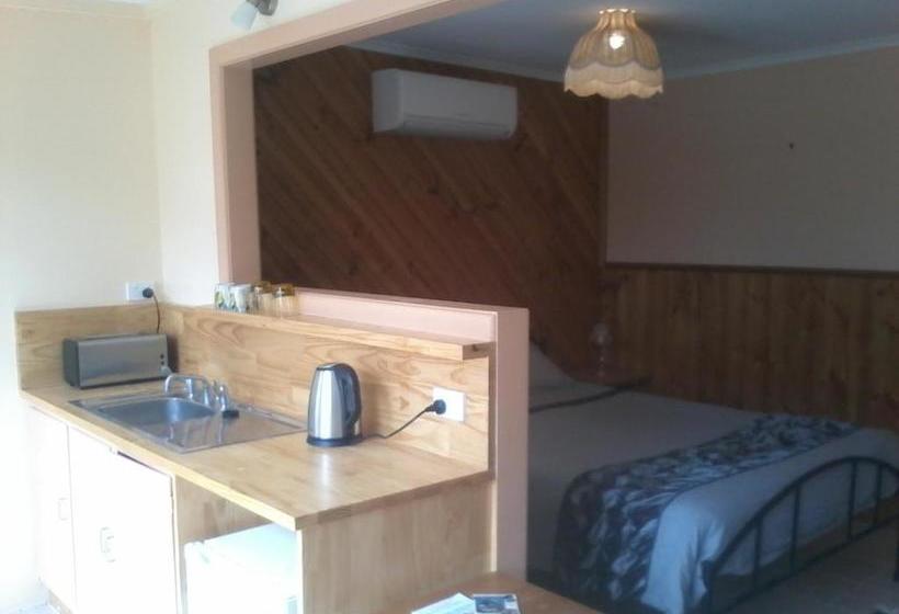 צימר Friends In Harcourt North