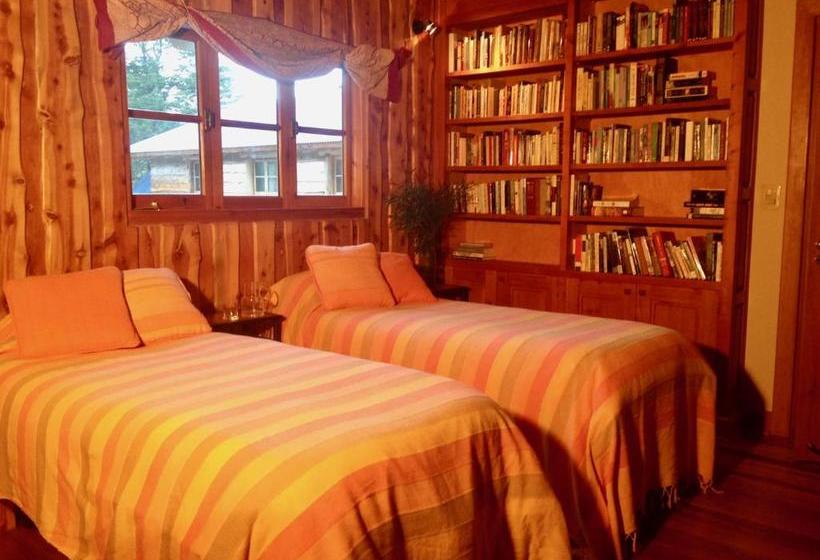 تختخواب و صبحانه La Confluencia Lodge