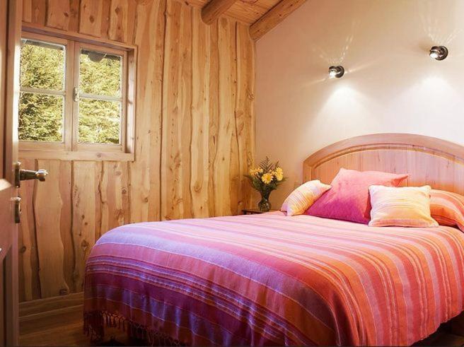 تختخواب و صبحانه La Confluencia Lodge