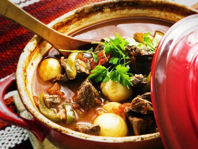 تختخواب و صبحانه La Confluencia Lodge