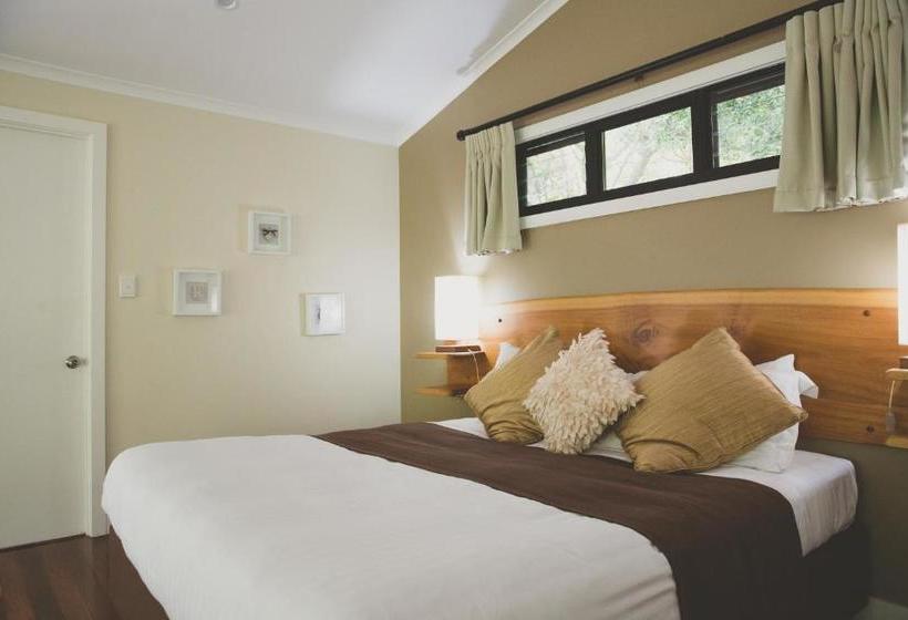 ベッドアンドブレックファースト Montagues Of Montville