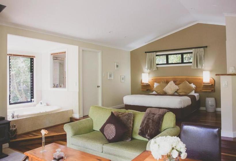 ベッドアンドブレックファースト Montagues Of Montville