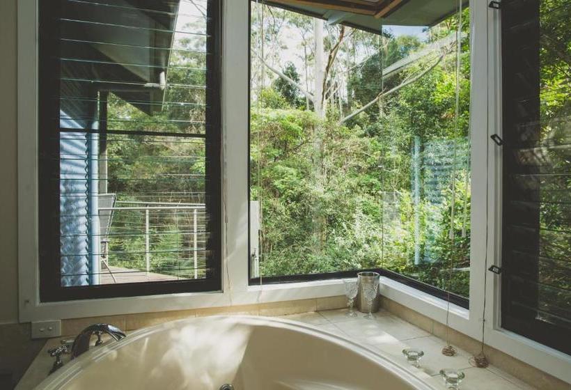 ベッドアンドブレックファースト Montagues Of Montville