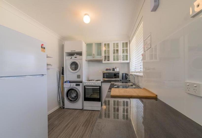 Cole House Apartments