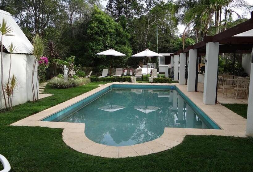 Eumundi Yacht Club B&b