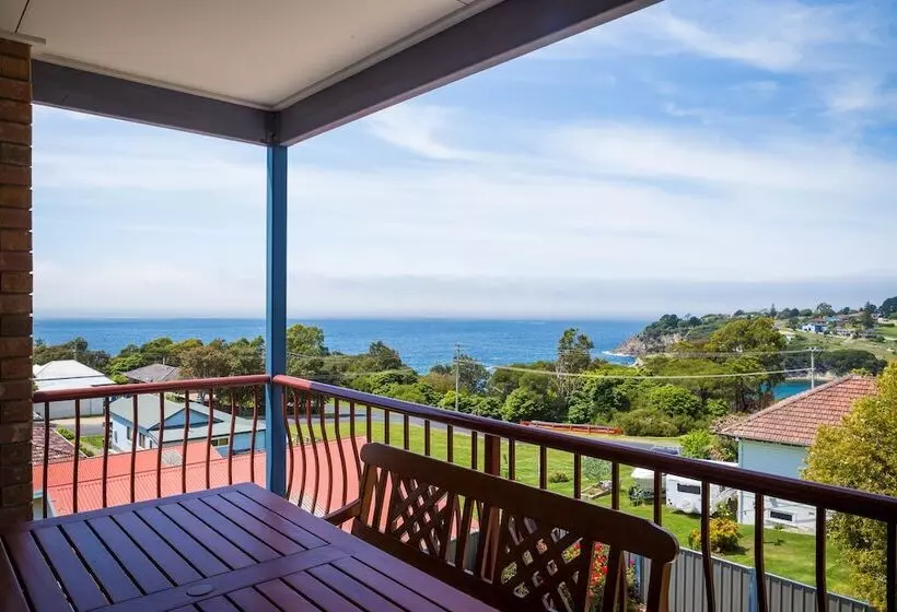 Heritage House Motel & Units