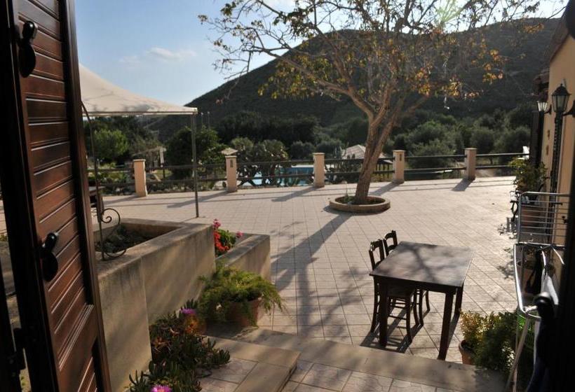 בית מלון כפרי Agriturismo Timpa Del Sole