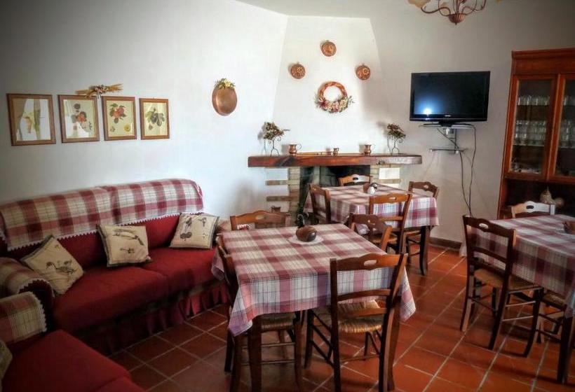 בית מלון כפרי Agriturismo Timpa Del Sole