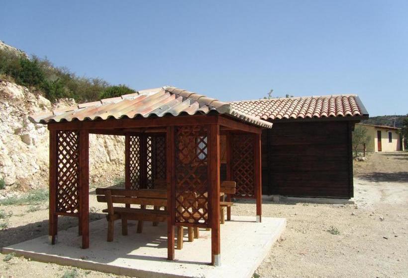 בית מלון כפרי Agriturismo Timpa Del Sole