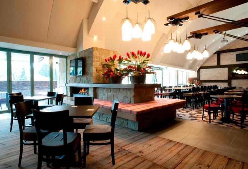 Отель Springs Mittagong