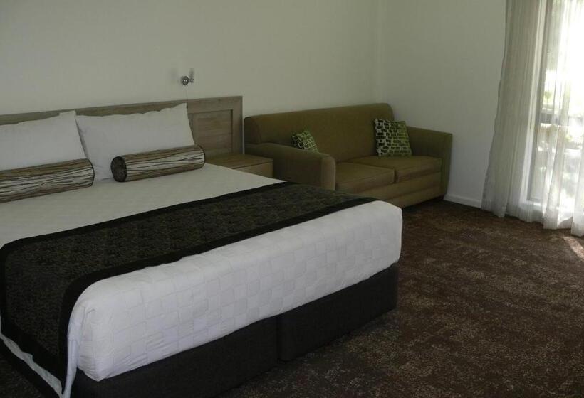 Отель Springs Mittagong