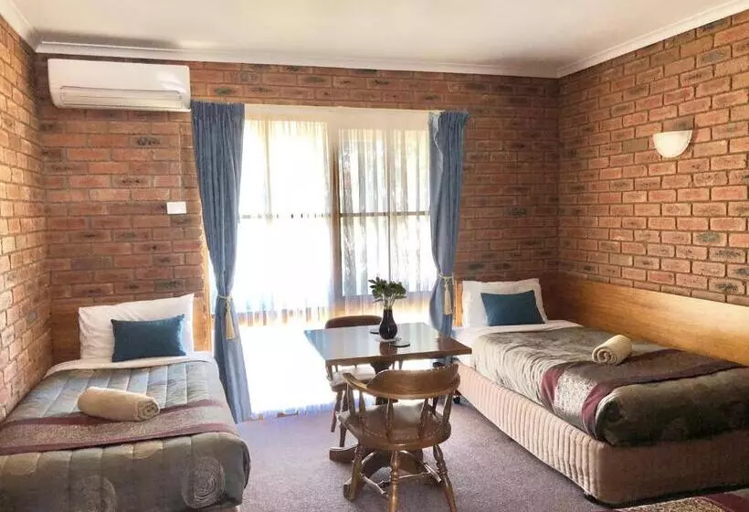 モーテル Jolly Swagman Motor Inn Euroa