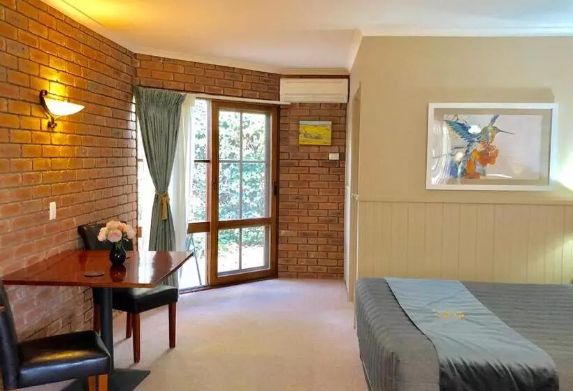 モーテル Jolly Swagman Motor Inn Euroa