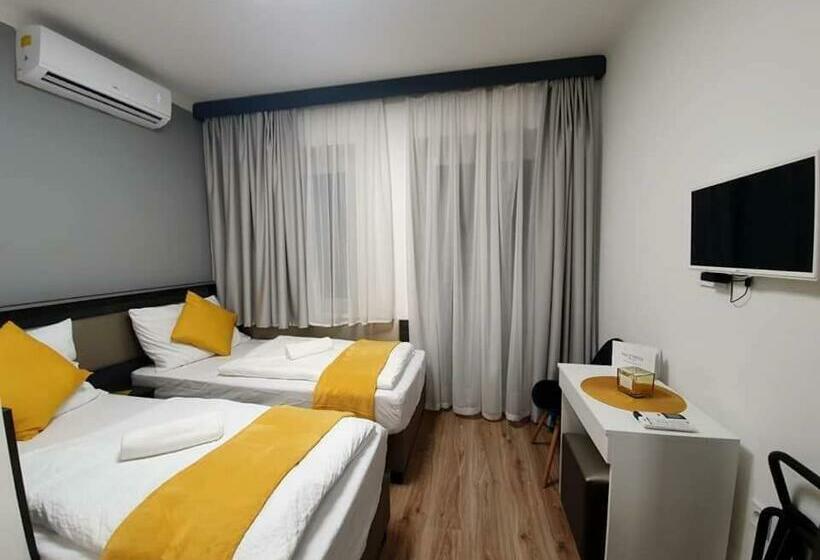 No Stress Panzió Pizzéria Sporttábor