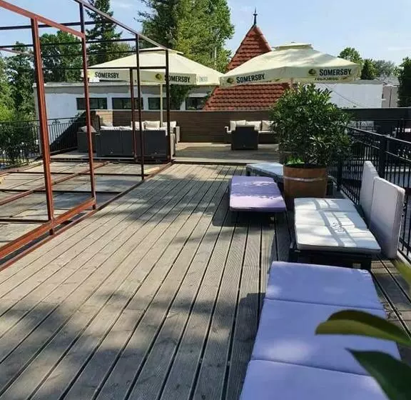 No Stress Panzió Pizzéria Sporttábor