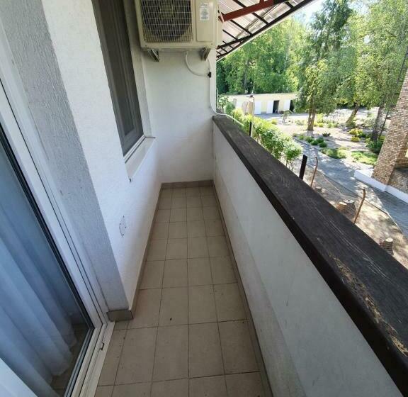 No Stress Panzió Pizzéria Sporttábor