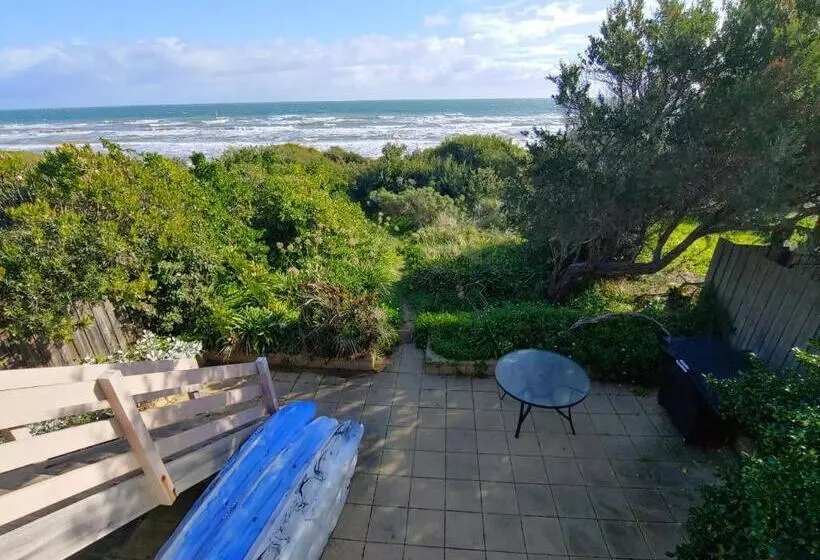 ペンション Award Winning Beach Front Retreat