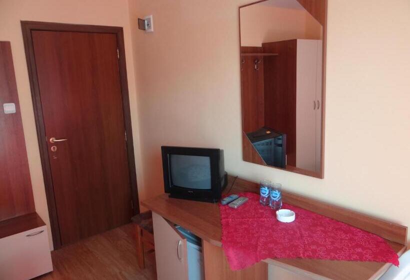 Pension Guest House Lazur