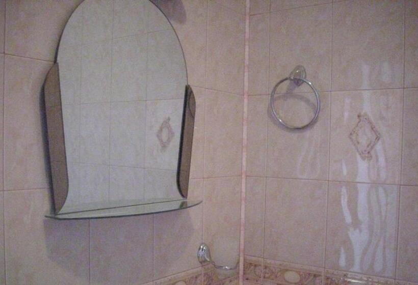 Pension Guest House Lazur