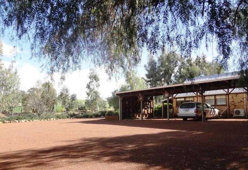 膳宿费 Hillside Country Retreat