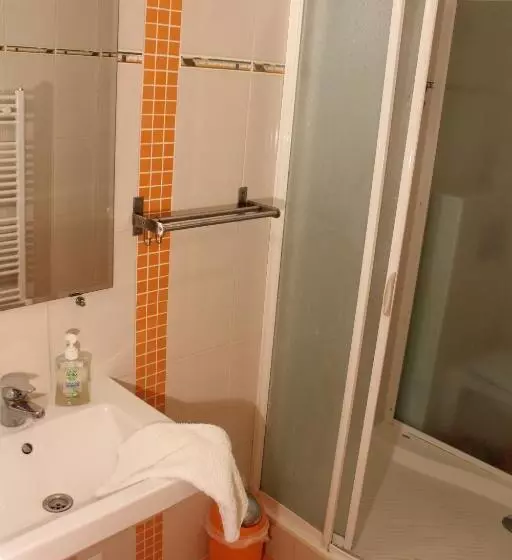 Majatalo Penzión Hellene