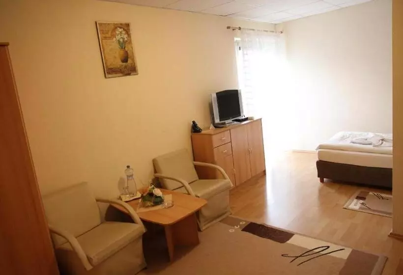 Majatalo Penzion Romantik