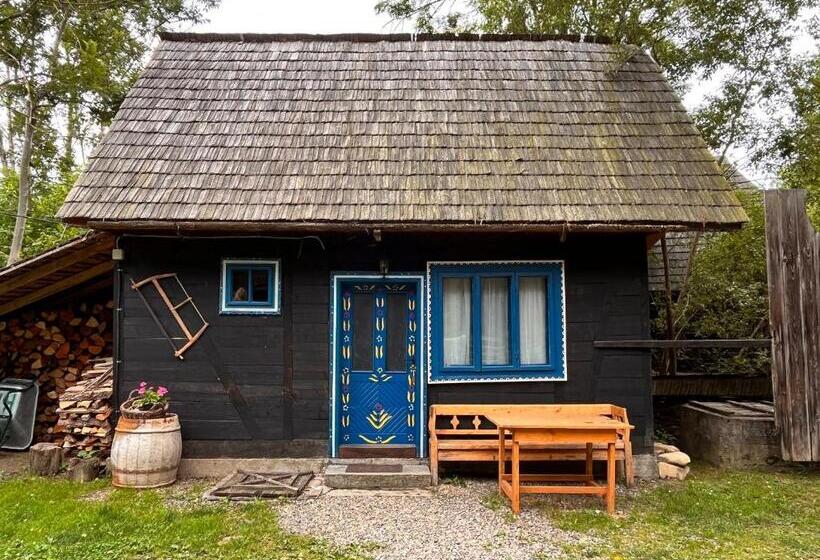 리조트 The Village Pension