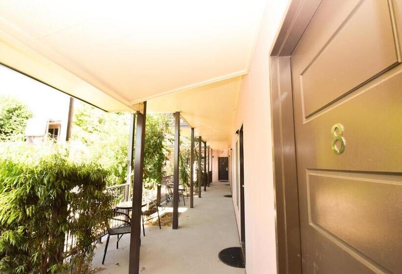 Station Hotel Motel Kurri