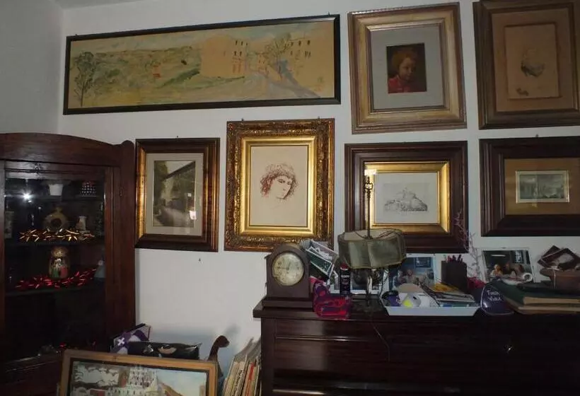 Aamiaismajoitus (B&B) Locanda Laudomia