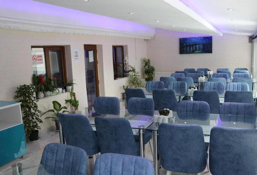 בית מלון כפרי Golden Apple