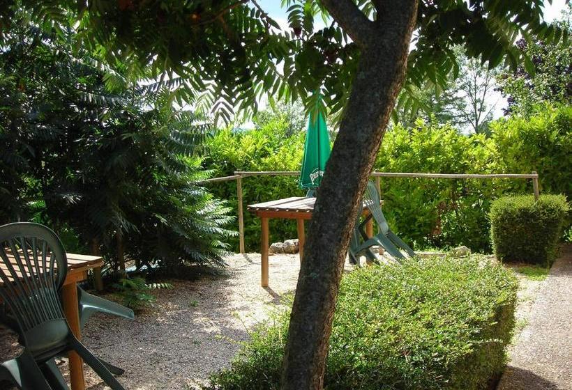 Отель Hôtel Chastrusse