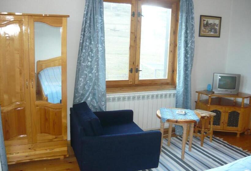 Пансион Guest House Edelweiss