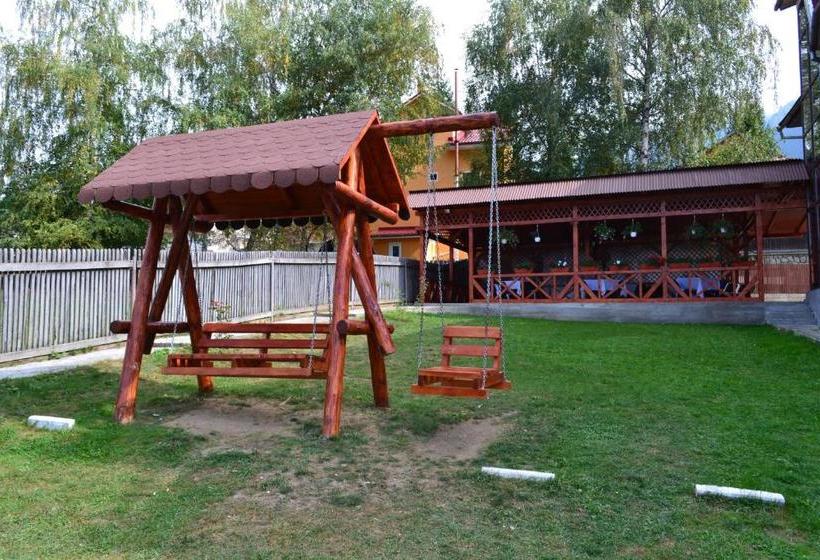 پانسیون Vila Cristina