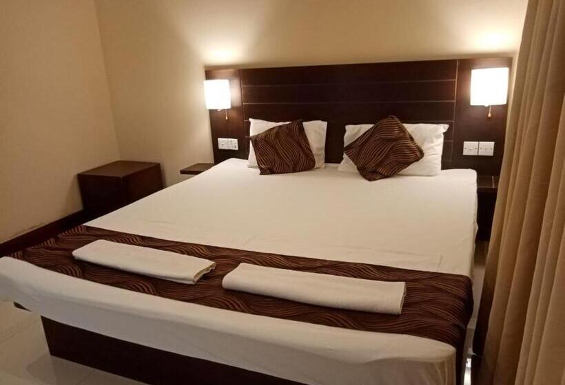 مبيت وإفطار Mercuryfm 101 Yarl Mercury Inn Jaffna