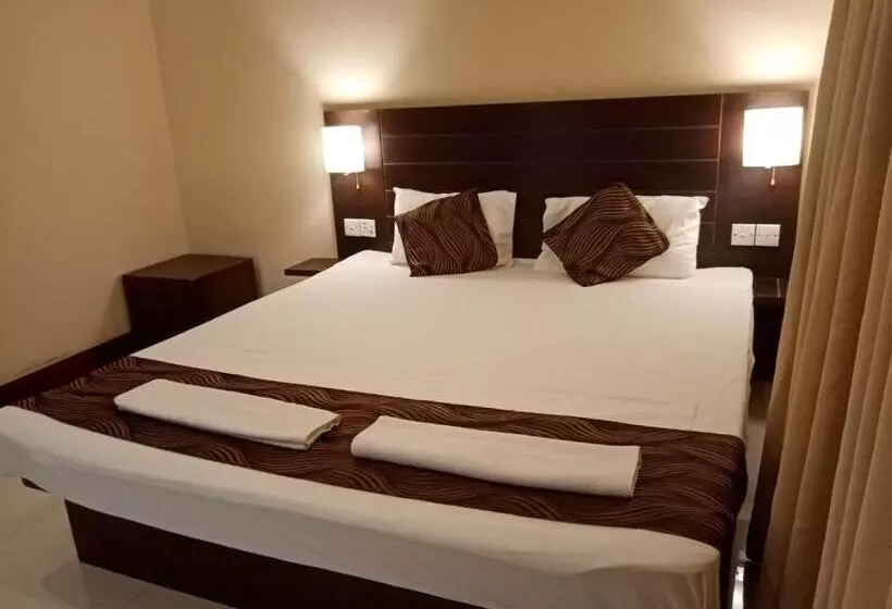 ベッドアンドブレックファースト Mercuryfm 101 Yarl Mercury Inn   Jaffna