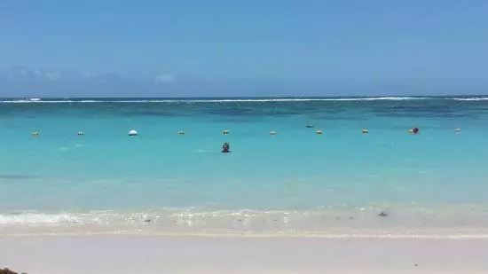 Easy World Beach Apartments