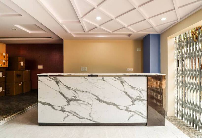 Отель Capital O N R Residency