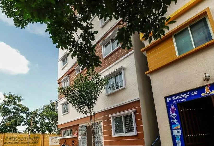 Hotel Capital O N R Residency