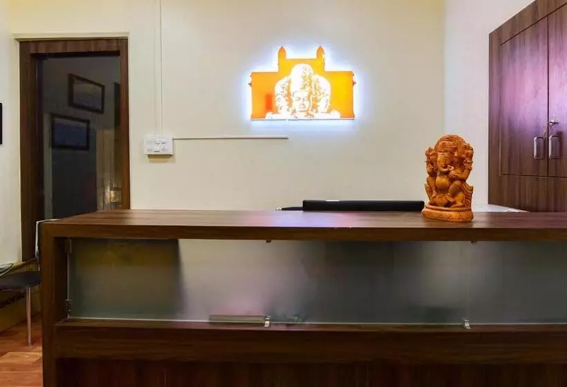 Hotelli Oyo 67875 Heritage Lodging And Boarding