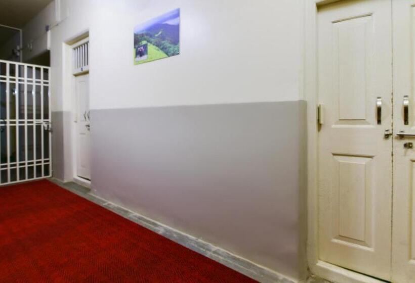 Hotell Oyo 67875 Heritage Lodging And Boarding