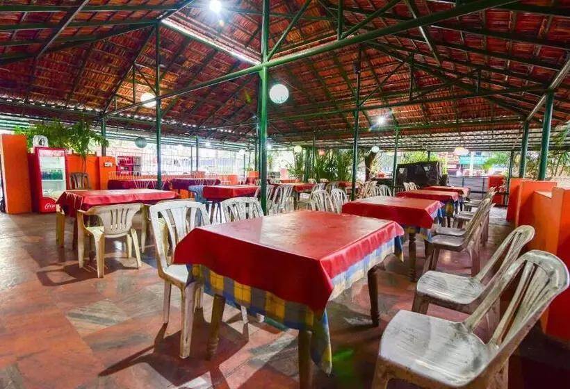 Hotelli Oyo 67875 Heritage Lodging And Boarding