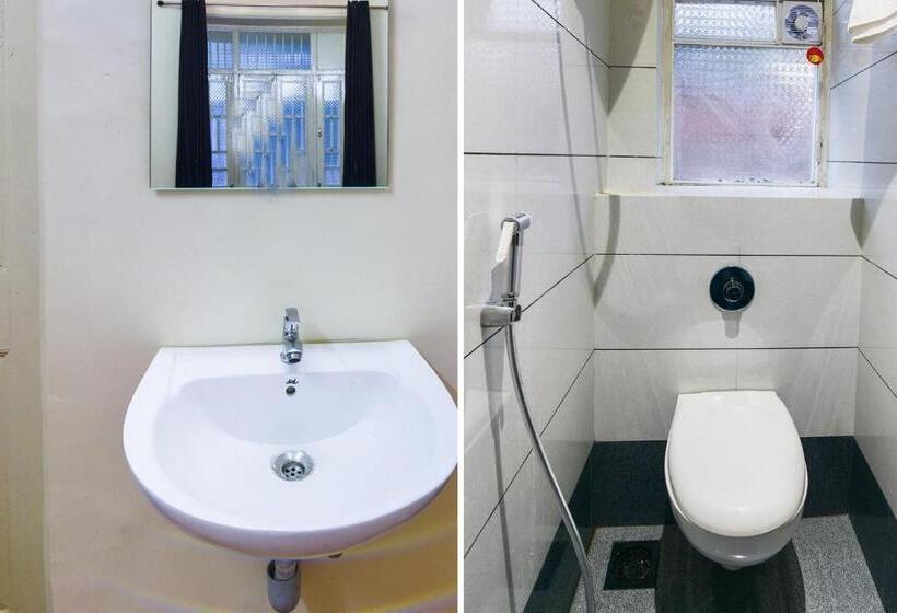 Hotell Oyo 67875 Heritage Lodging And Boarding