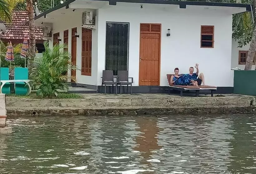 Majatalo Lake Lane Guest Rest