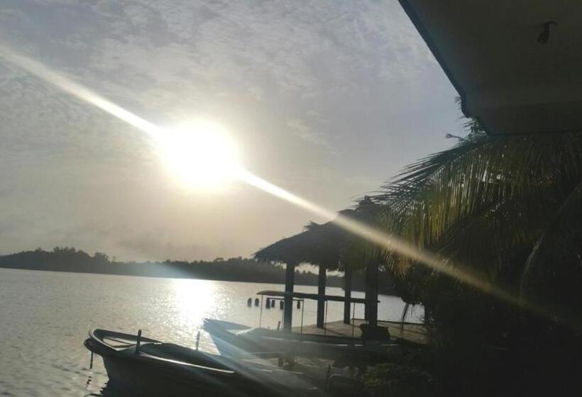 Pension Lake Lane Guest Rest