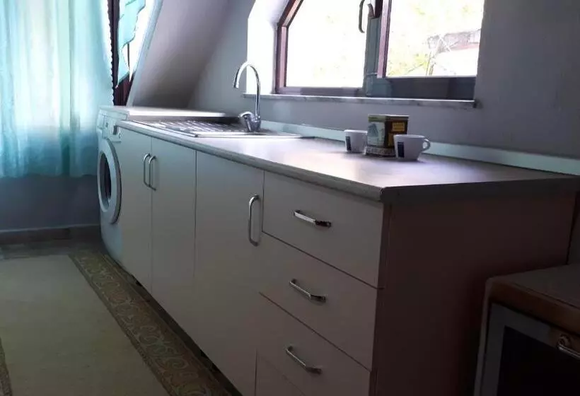 پانسیون Vila Sula Guesthouse